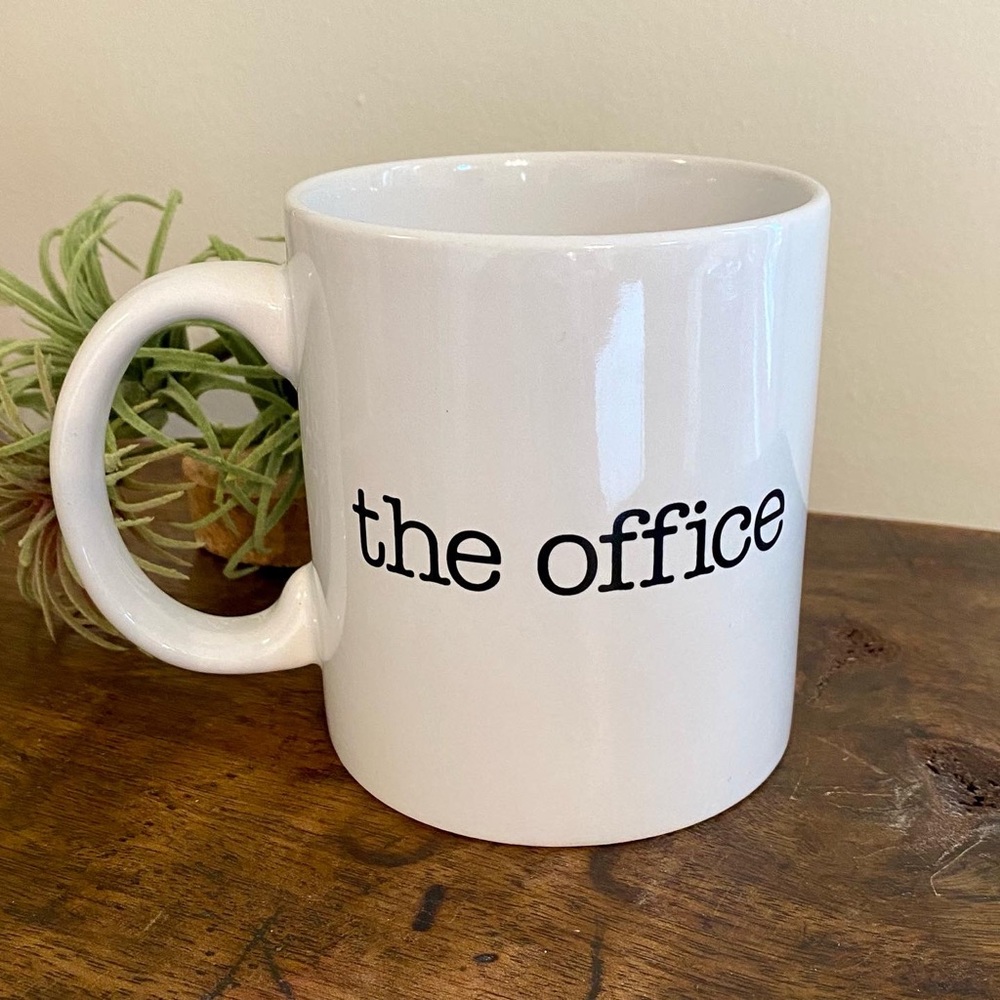 Awesome Oversized “World’s Best Boss” Mug From “The Office”